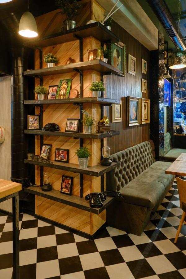 Hotel Splendid Pleven Ngoại thất bức ảnh