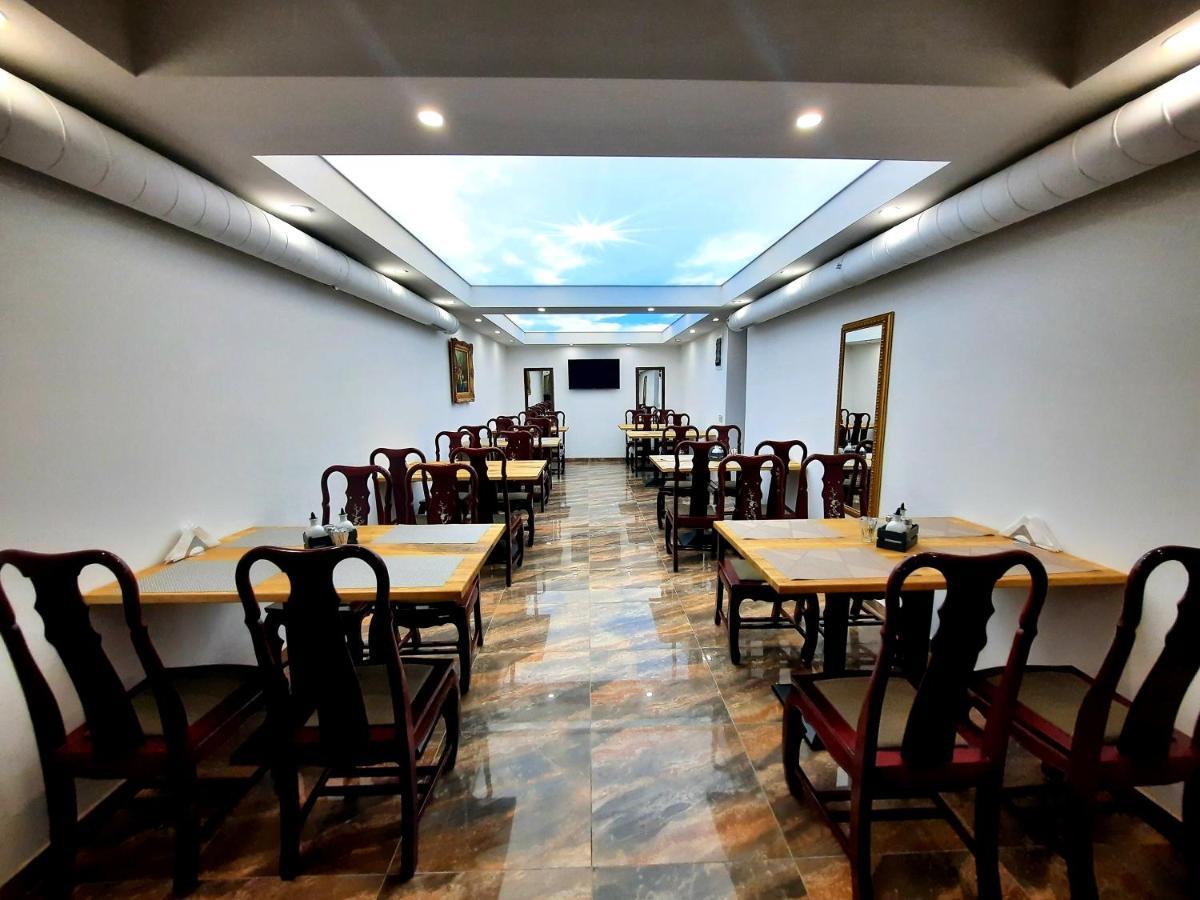 Hotel Splendid Pleven Ngoại thất bức ảnh